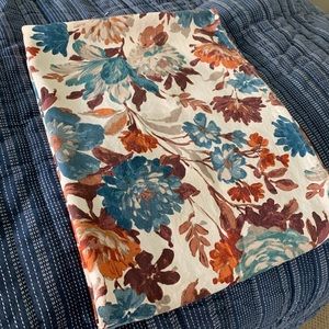 100% cotton table cloth 69”x60”